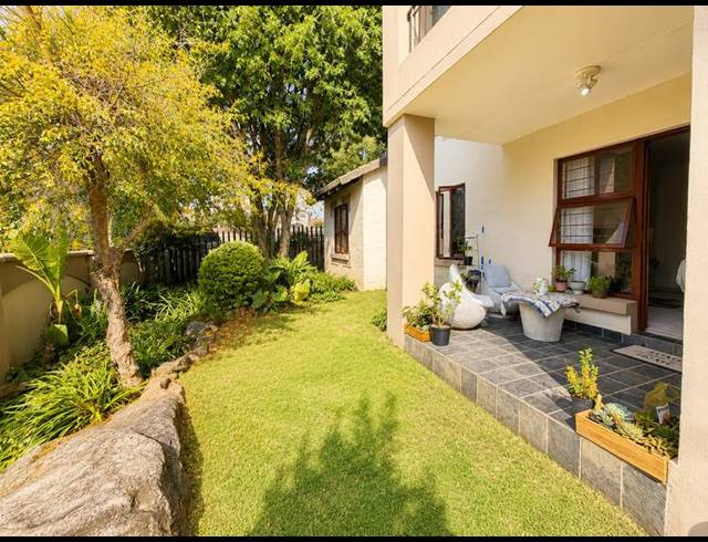 3 BEDROOM APARTMENT FOR SALE IN FERNDALE